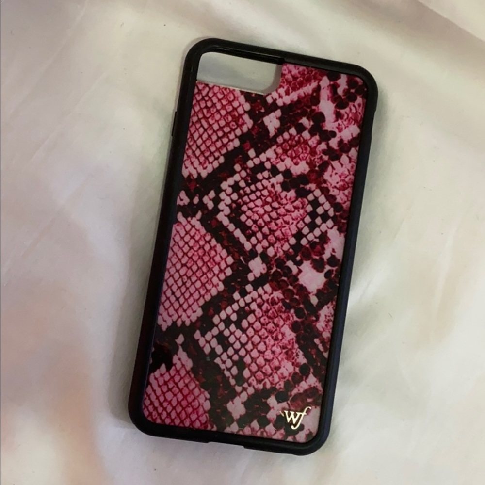 Wildflower pink snakeskin iPhone 8+ case